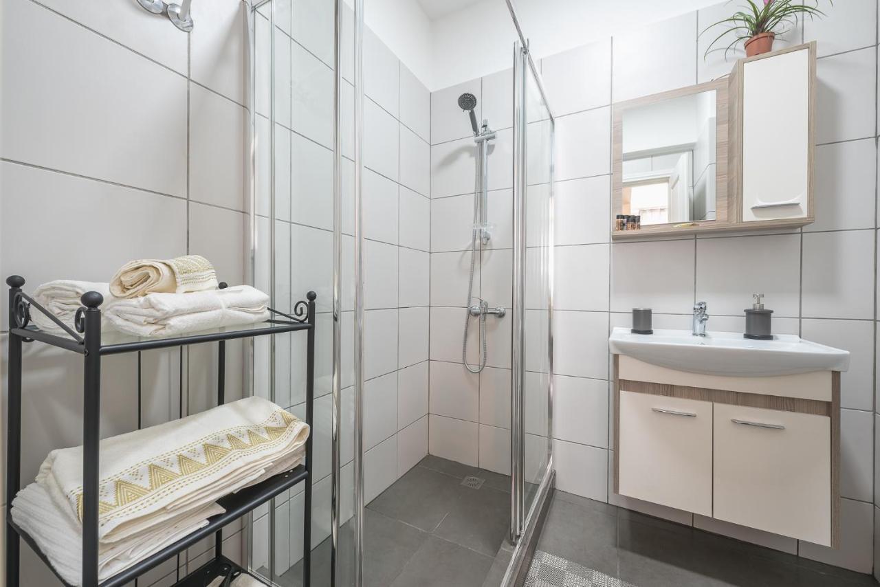 Drakou Studio Athene Buitenkant foto